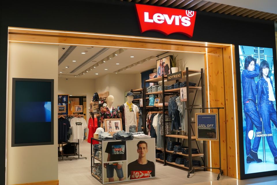 Levi's 