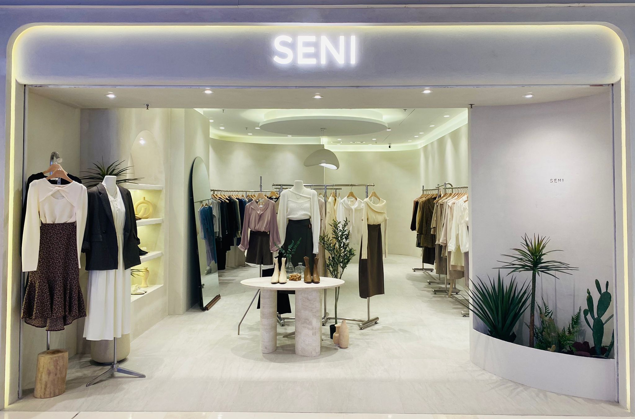 SENI Fashion